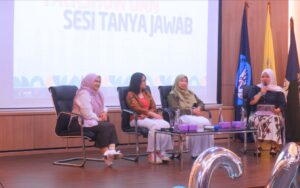 SIG Highlights the Essential Role of Laboratories for the Future at the Grand Seminar of Chemistry Fair UI 2025 UI Grand Seminar of Chemistry Fair UI 2025