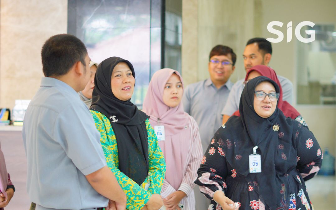 SIG Welcomes a Visit from the Padang National Agency of Drug and Food Control (Balai Besar POM) to Enhance Understanding of Digitalization in Testing Laboratories